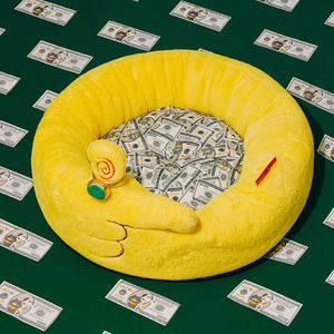 ZEZE Meowney Plush Pet Bed with yellow plush material and fun dollar bill print for cats and small dogs.