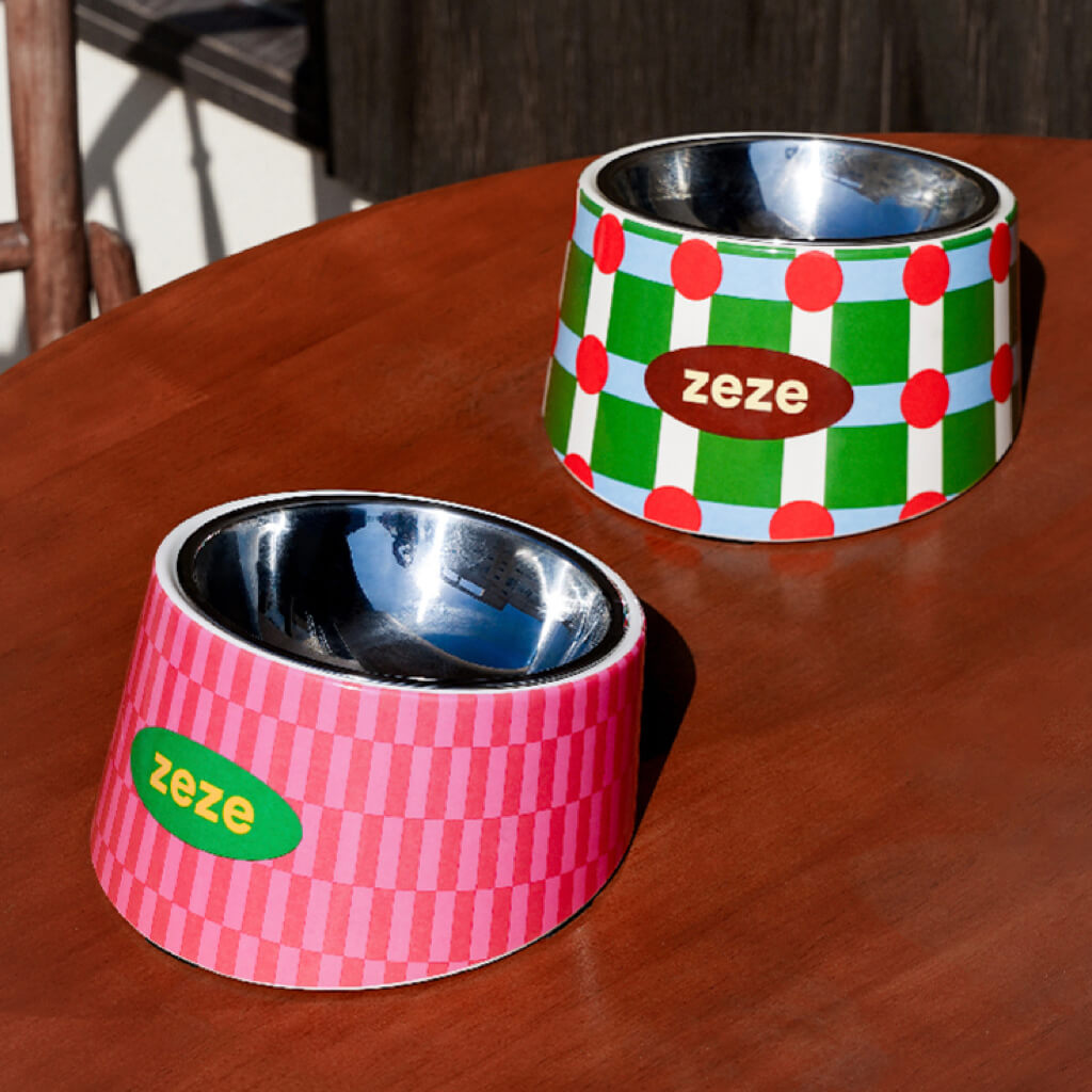 Retro Chrome Pet Bowl – Stylish Elevated Stainless Steel bowl with Non-Slip Base